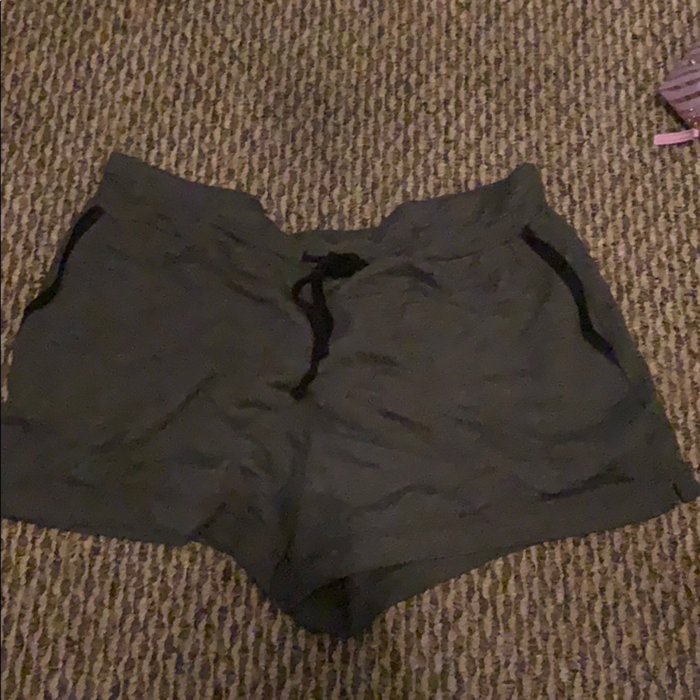 Grey shorts